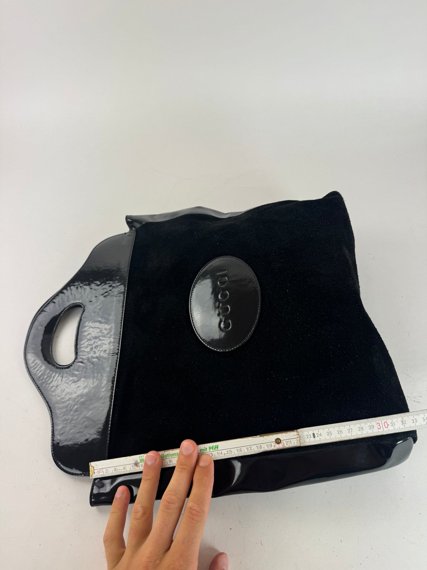 Sac fourre-tout vintage en cuir verni suédé Gucci noir