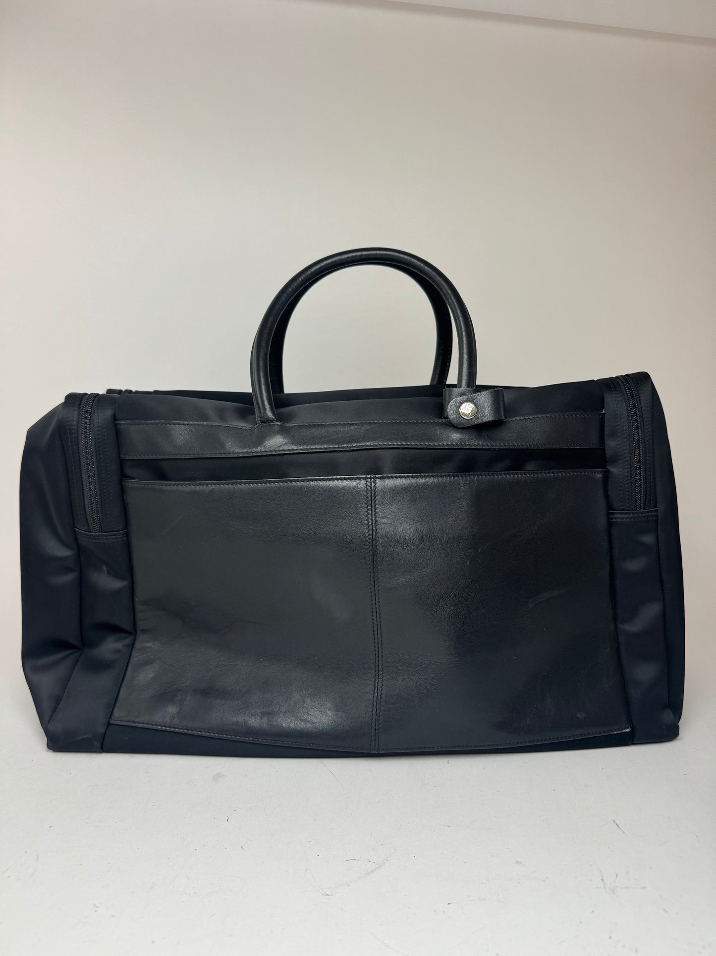 Sac de sport vintage Issey Miyake en cuir polyester noir