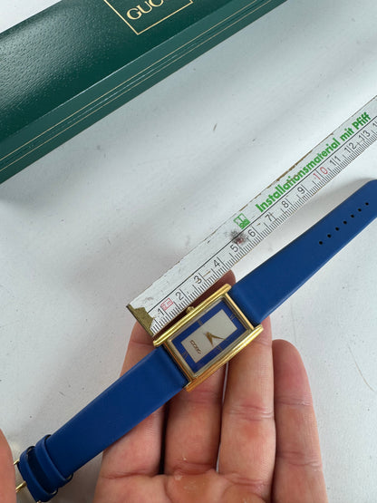 Montre Gucci Vintage Bleu Or