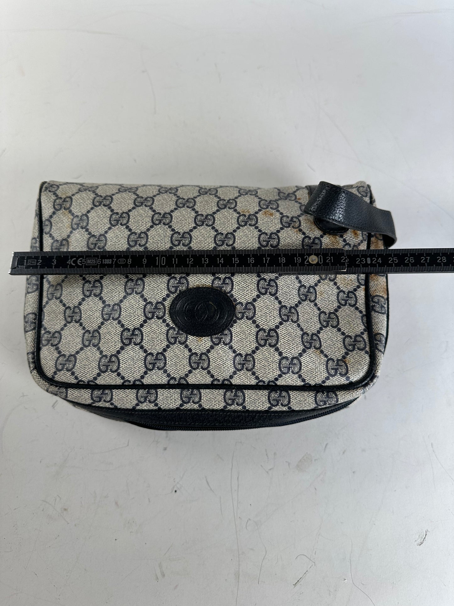 Vintage Gucci GG Supreme Cosmetic Case Beige Navy