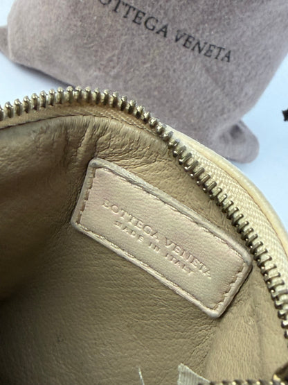 Vintage Bottega Veneta Intrecciato Woven Leather Pouch Cream