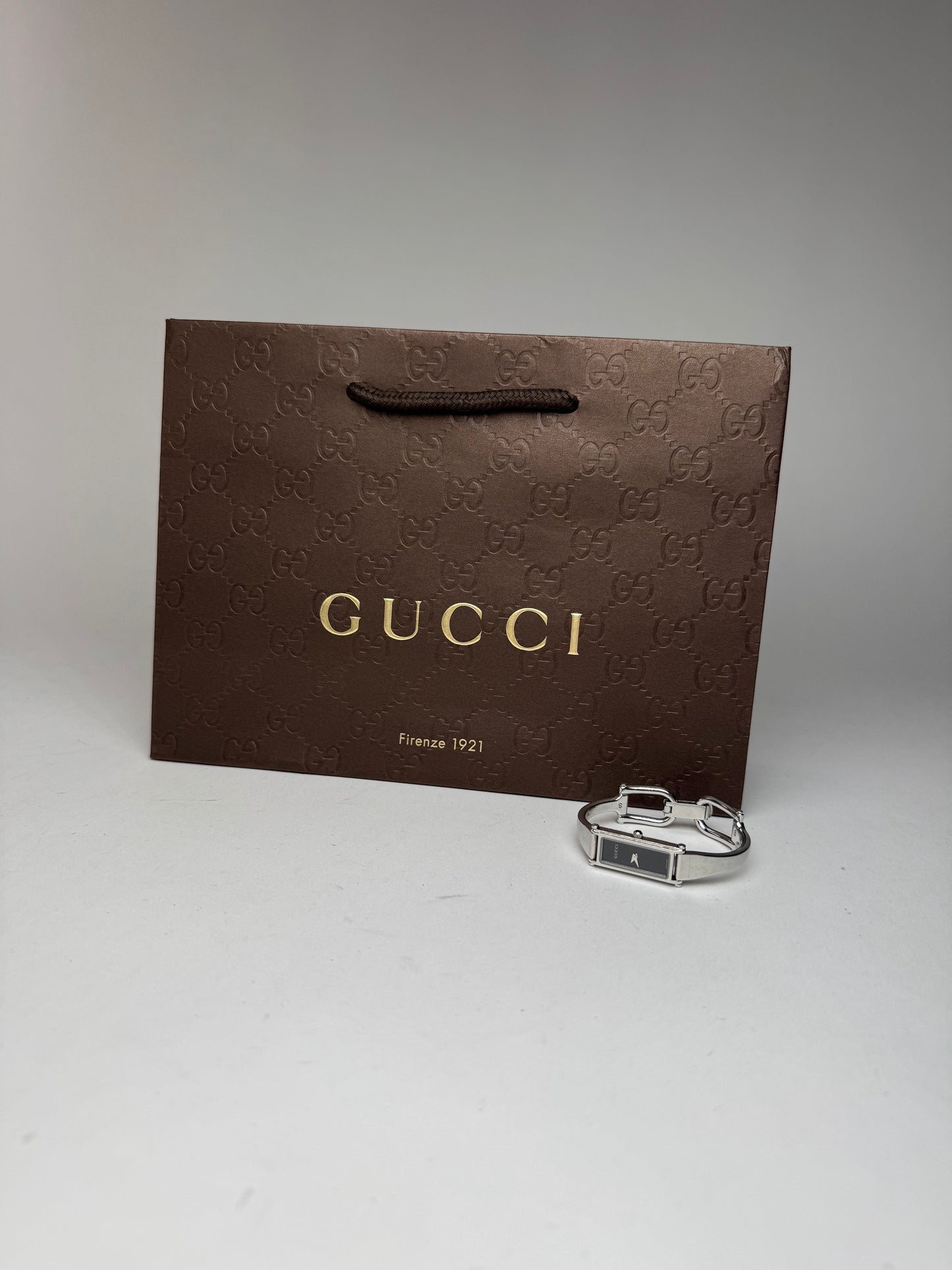 Montre Gucci vintage en acier avec mors de cheval argenté