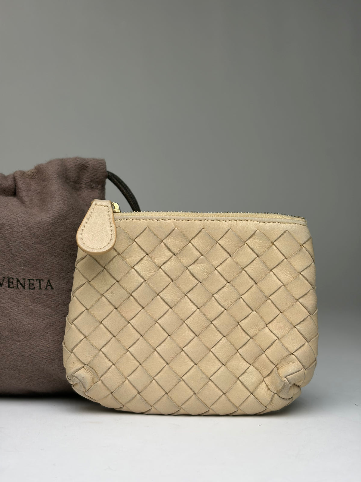 Vintage Bottega Veneta Intrecciato Woven Leather Pouch Cream