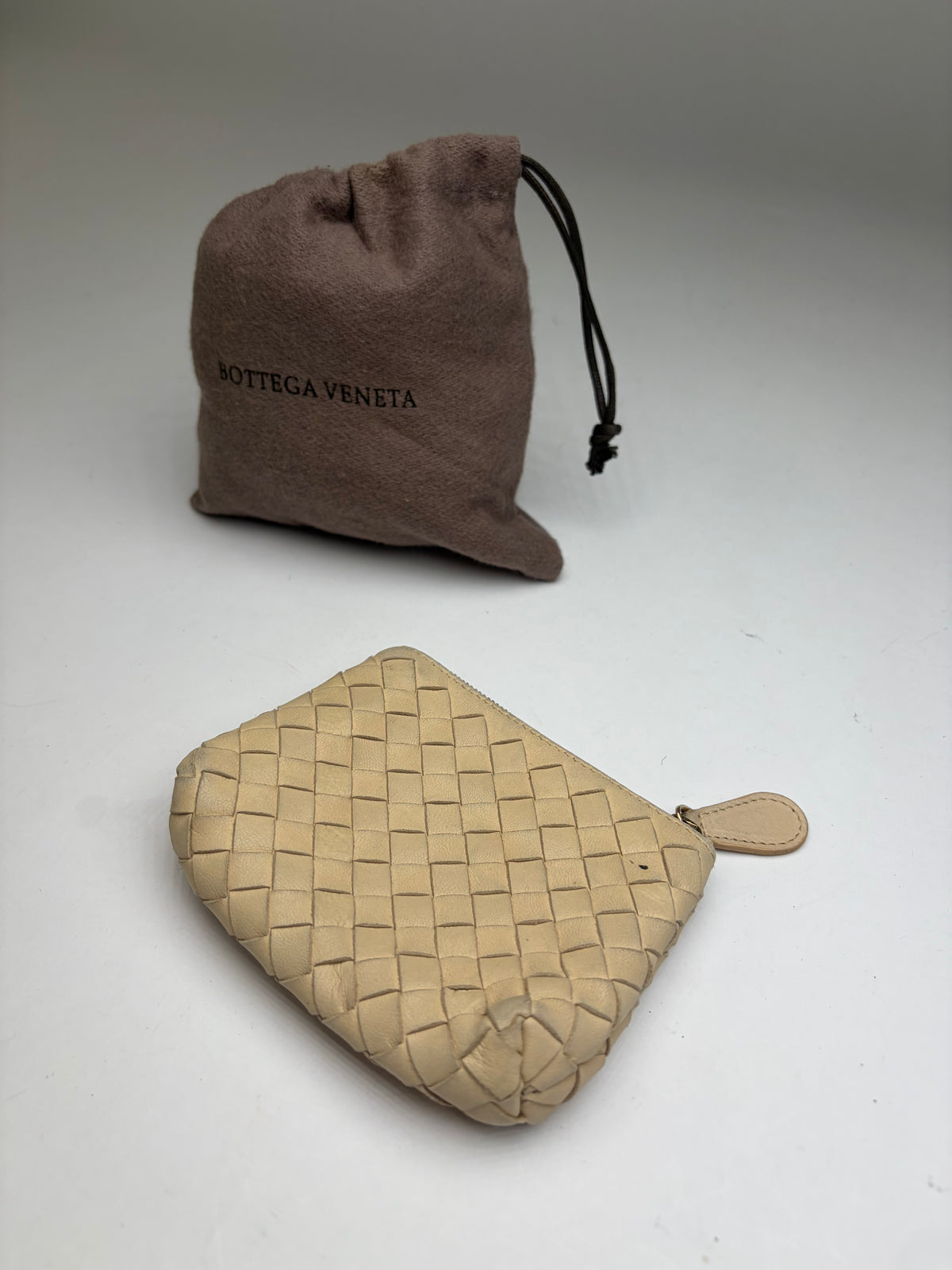 Vintage Bottega Veneta Intrecciato Woven Leather Pouch Cream