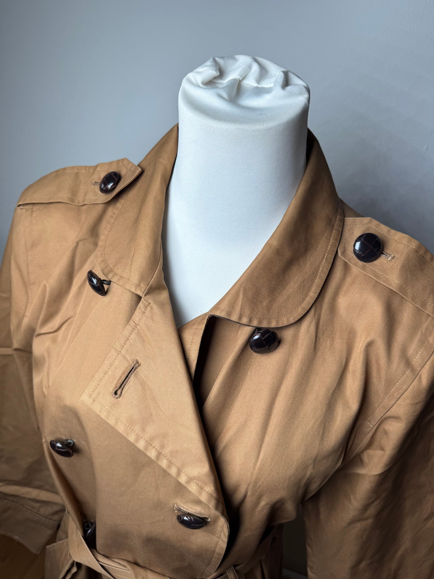 Vintage Yves Sain Laurent Camel Canvas Trenchcoat 40/L