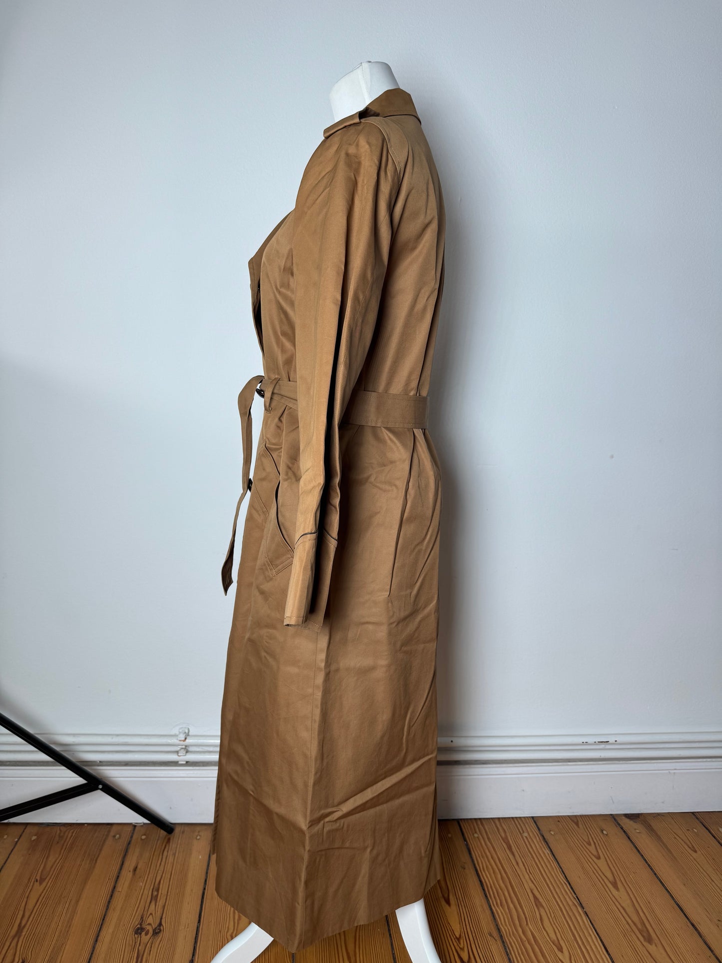 Vintage Yves Sain Laurent Camel Canvas Trenchcoat 40/L
