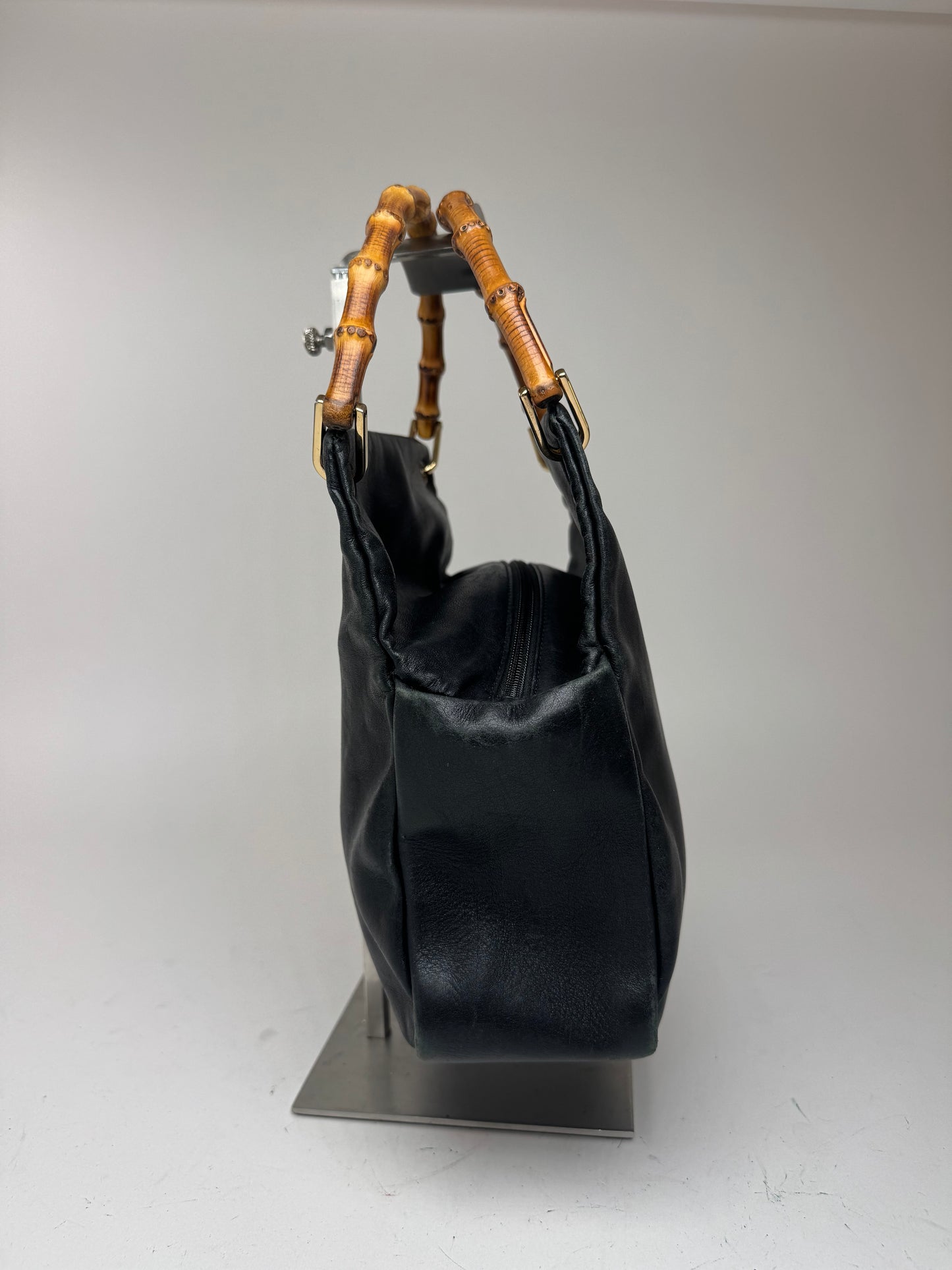Sac vintage Gucci en cuir bambou noir