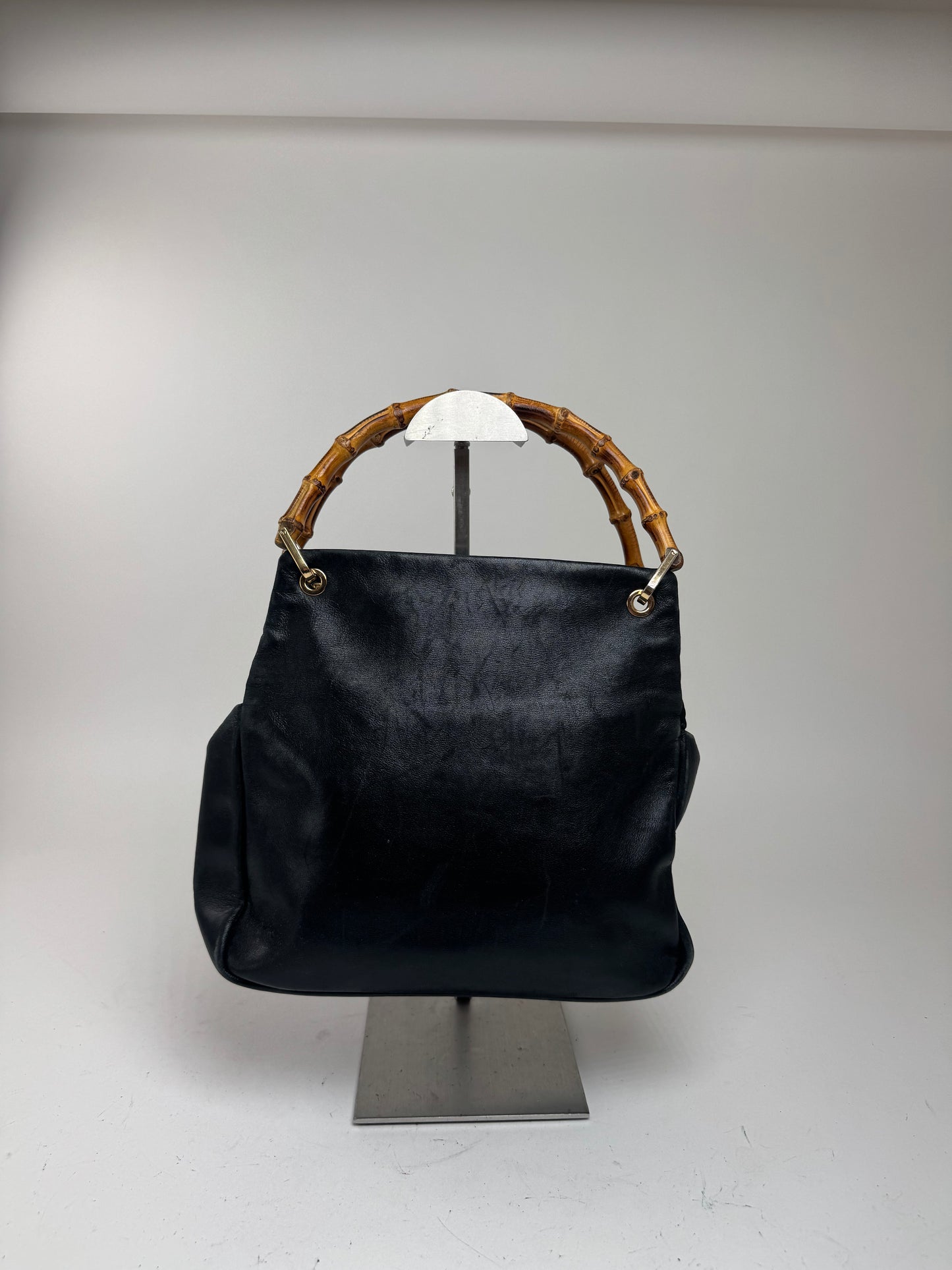 Sac vintage Gucci en cuir bambou noir