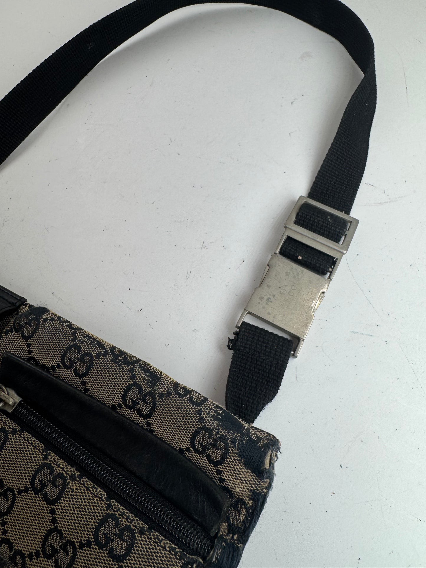 Vintage Gucci Belt / Crossbody Bag Grey brown monogram