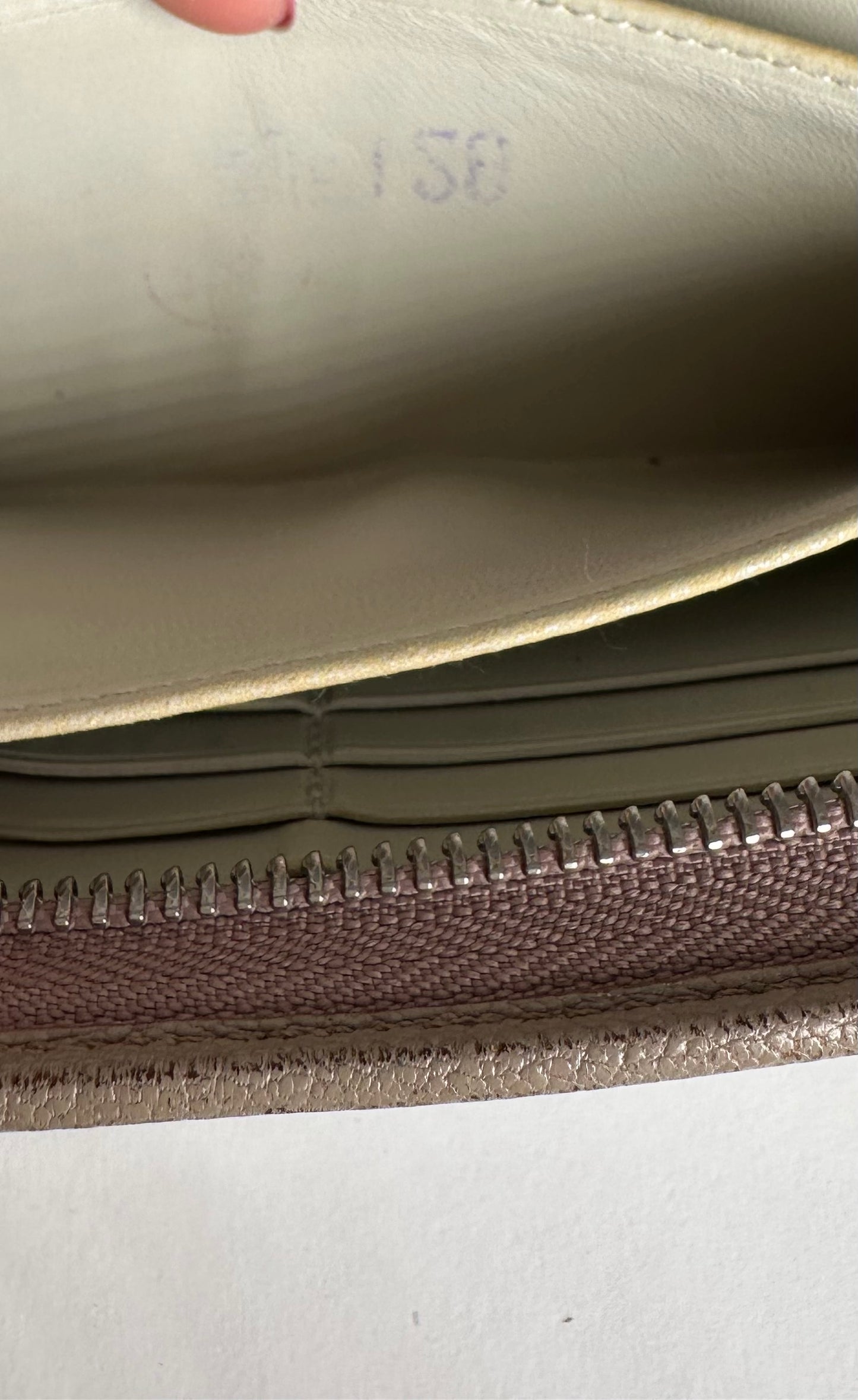 Vintage Loewe Madrid Zippy Leather Wallet Beige Grey