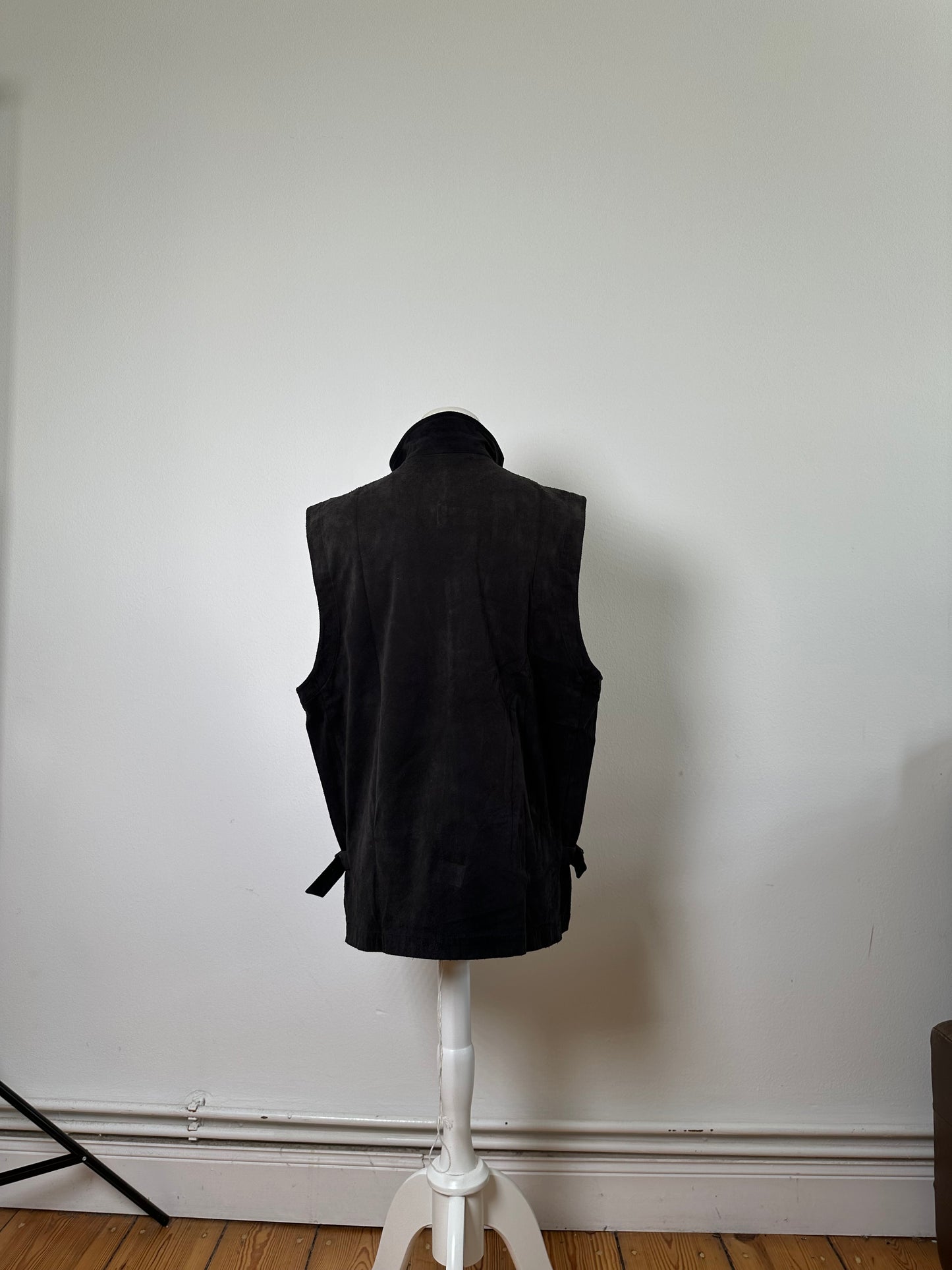 Vintage Burberry Men's Suede Vest Black Check Lining M
