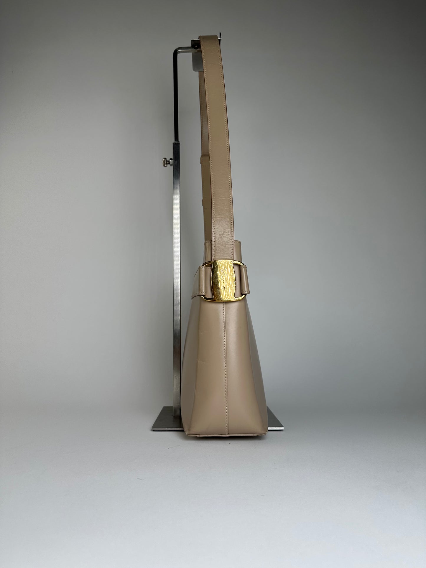 Vintage Ferragamo Grained Leather Shoulder Bag Beige Gold
