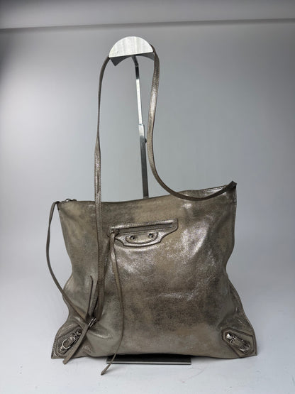 Sac de ville Balenciaga vintage en cuir gris argenté