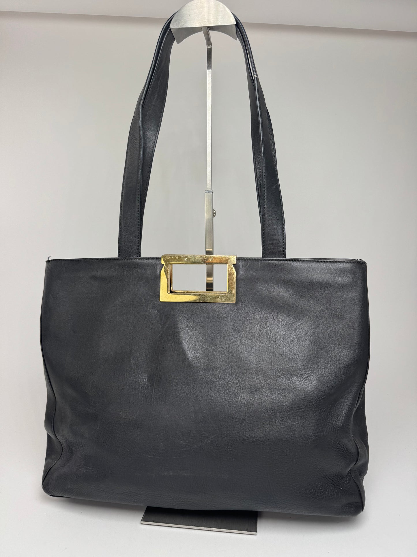 Sac vintage en cuir noir Salvatore Ferragamo