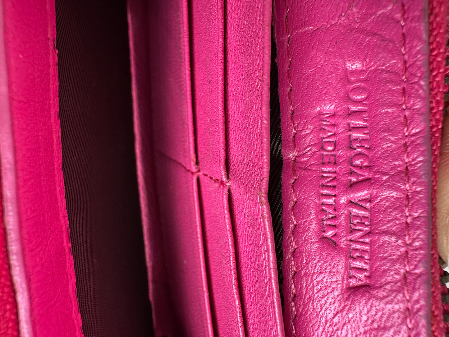 Vintage Bottega Veneta Intrecciato Leather Zip Wallet Fuchsia