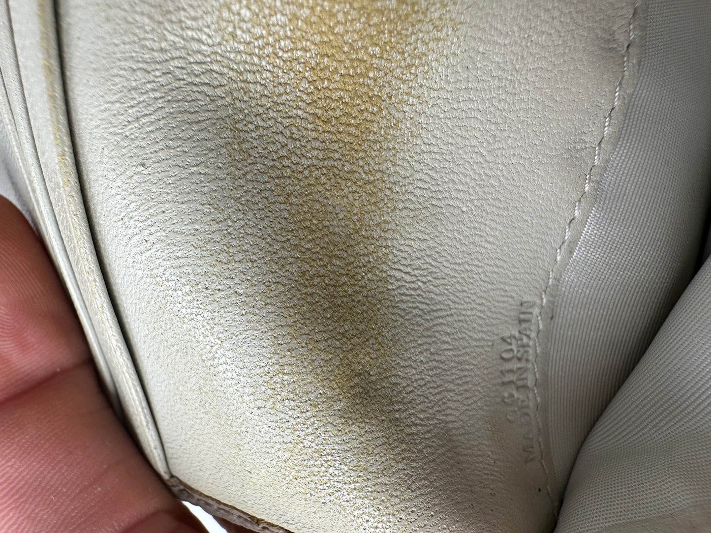 Vintage Loewe Leather Long Wallet Beige