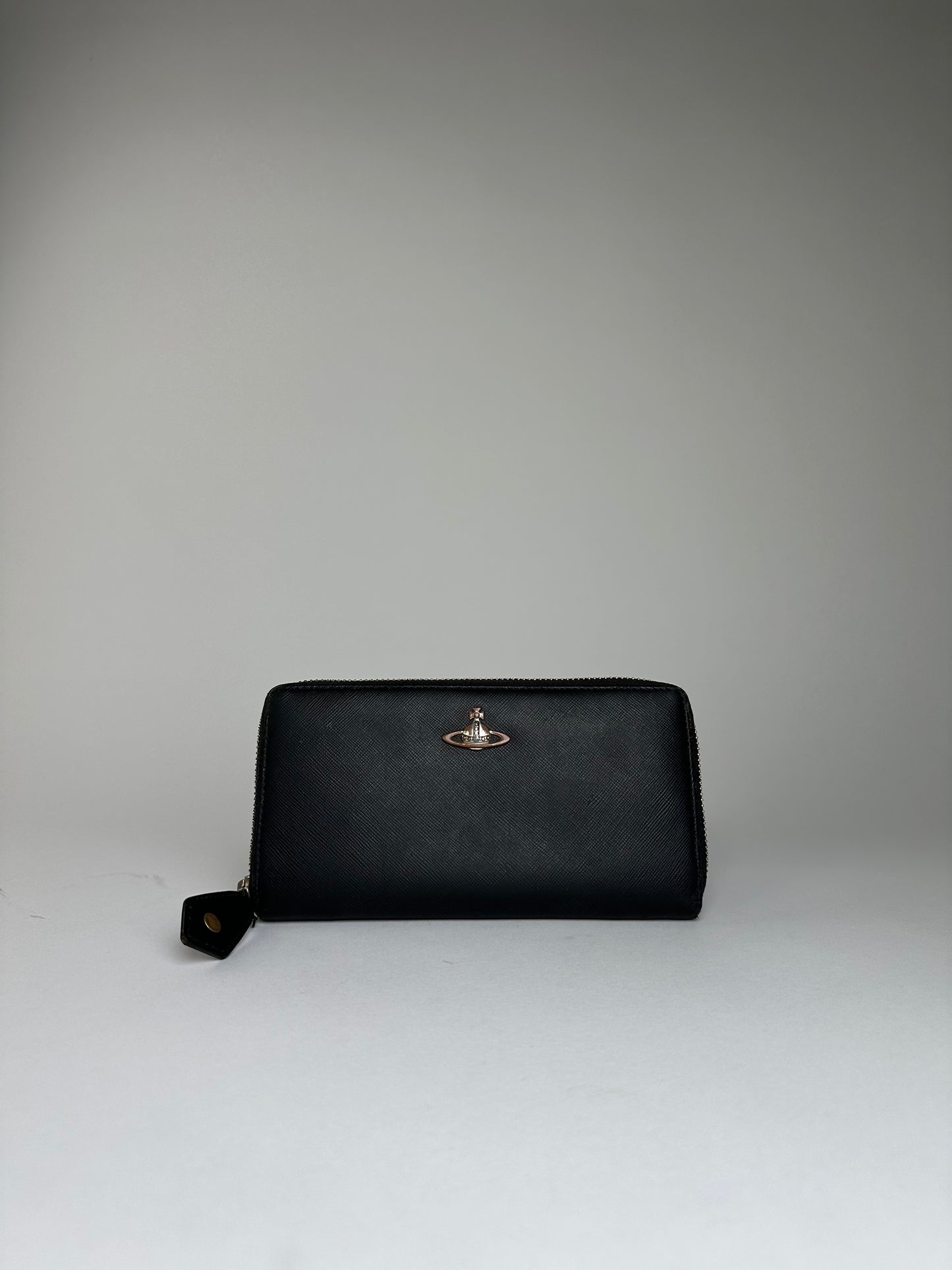 Vintage Vivienne Westwood Saffiano Leather Wallet Black Silver