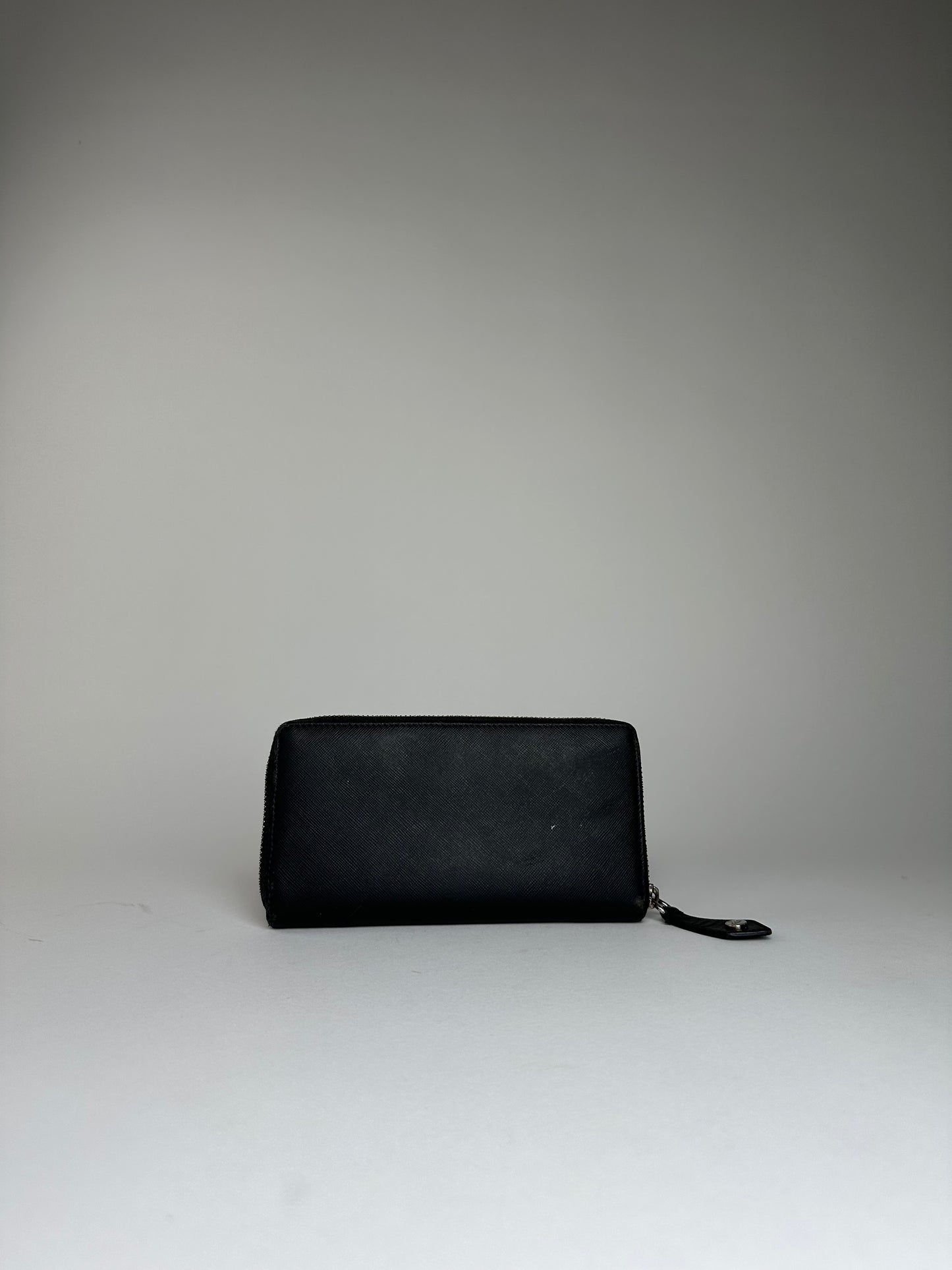Vintage Vivienne Westwood Saffiano Leather Wallet Black Silver