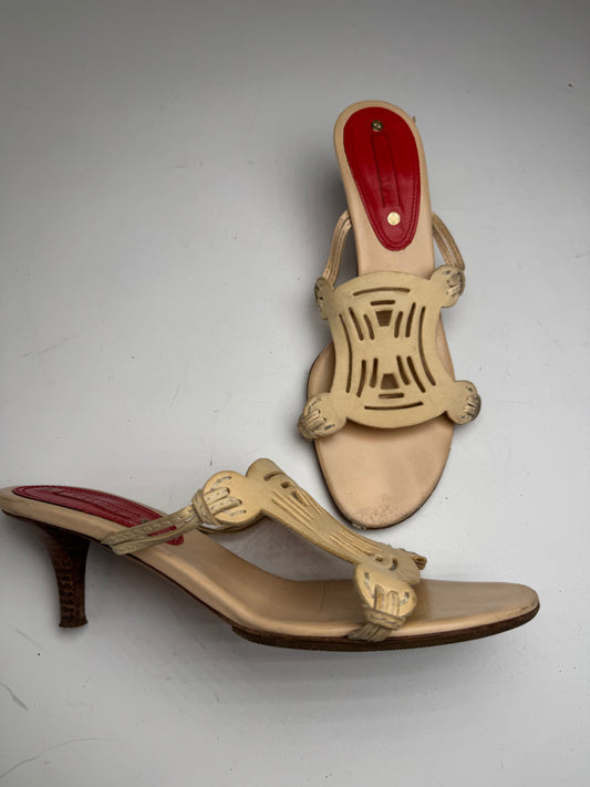 Vintage Celine Paris Triomphe Leather Pumps beige 37