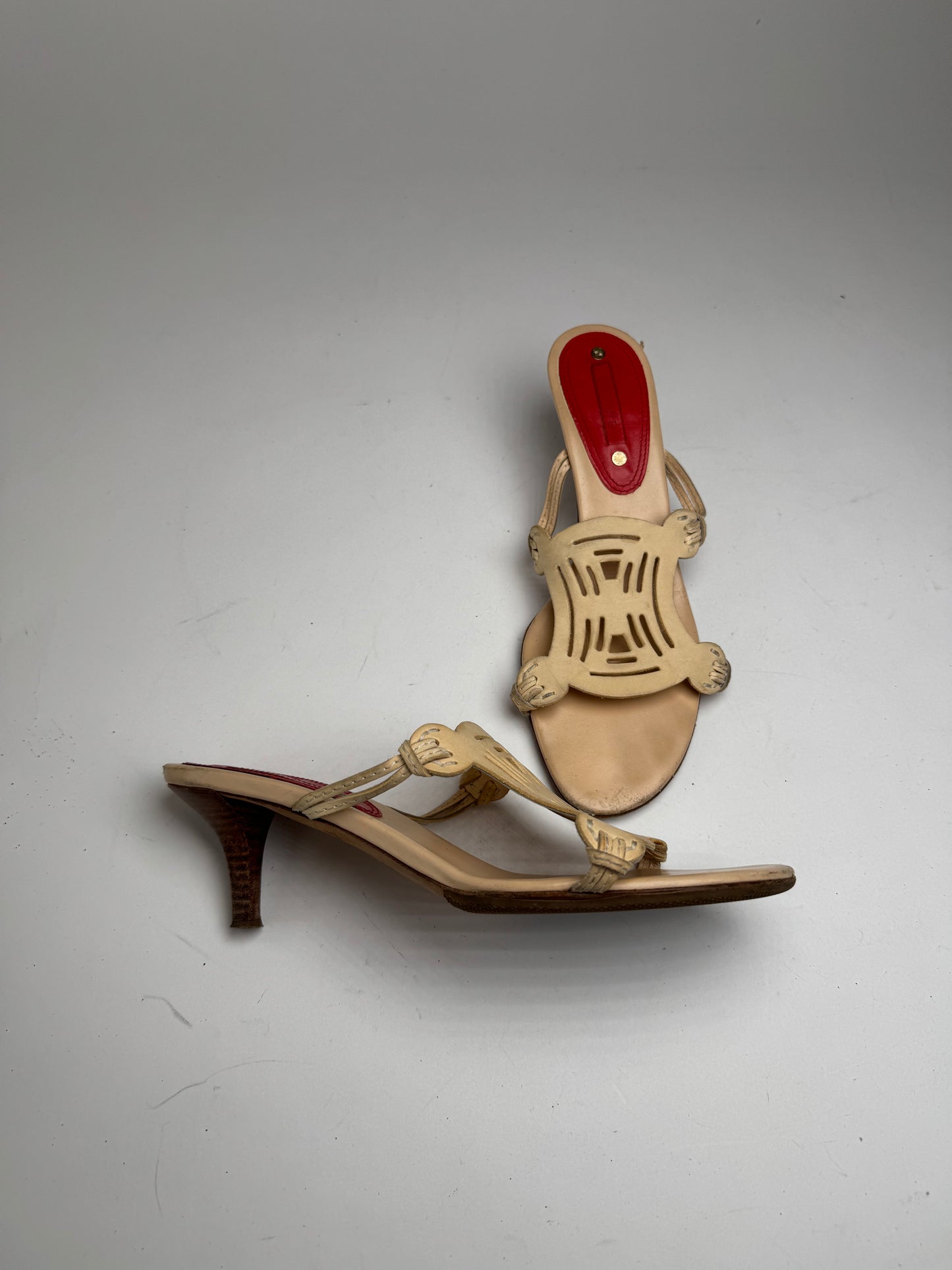 Vintage Celine Paris Triomphe Leather Pumps beige 37