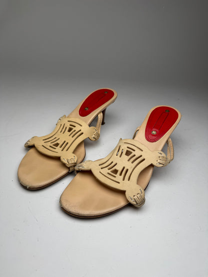 Vintage Celine Paris Triomphe Leather Pumps beige 37