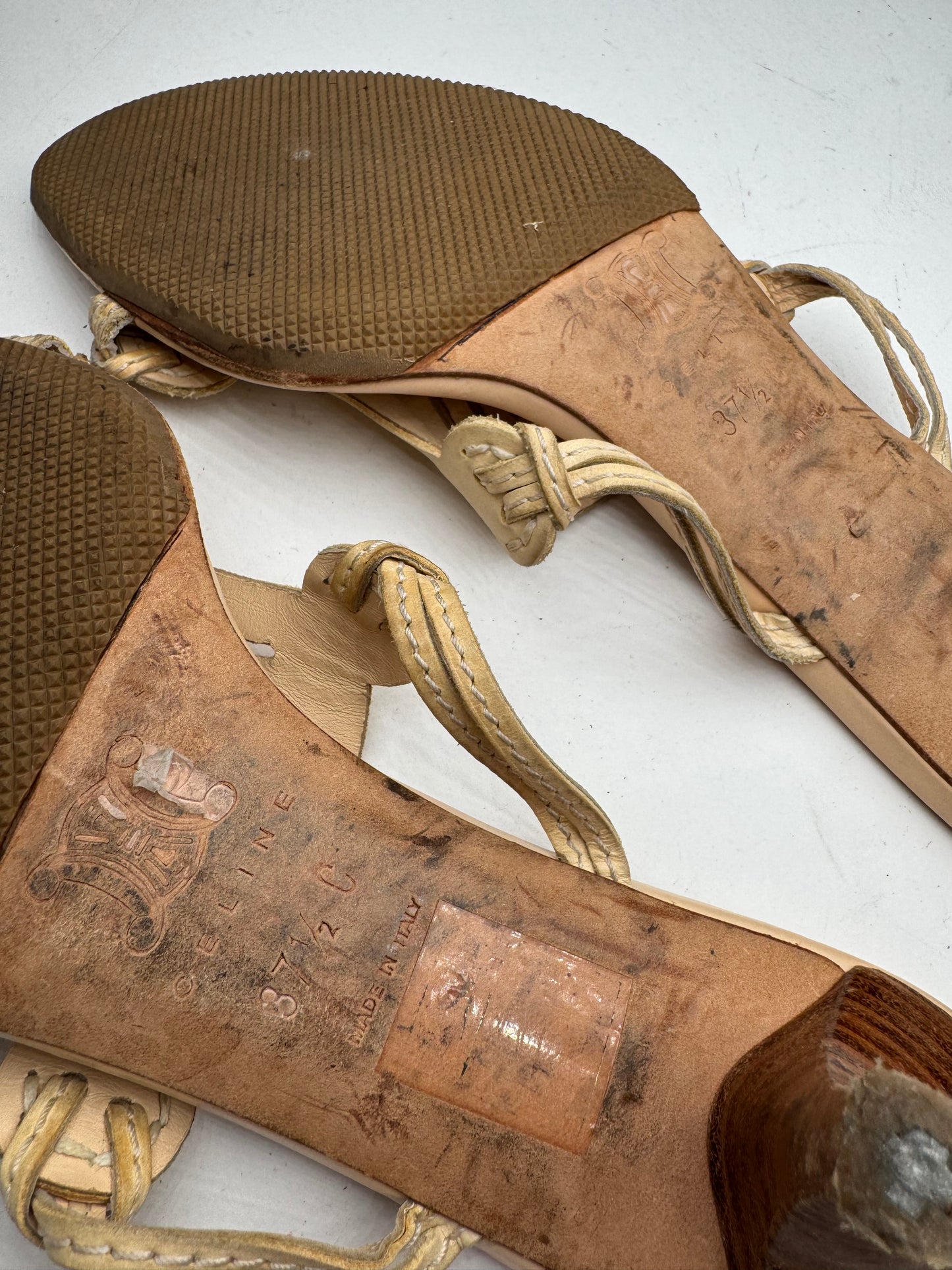 Vintage Celine Paris Triomphe Leather Pumps beige 37