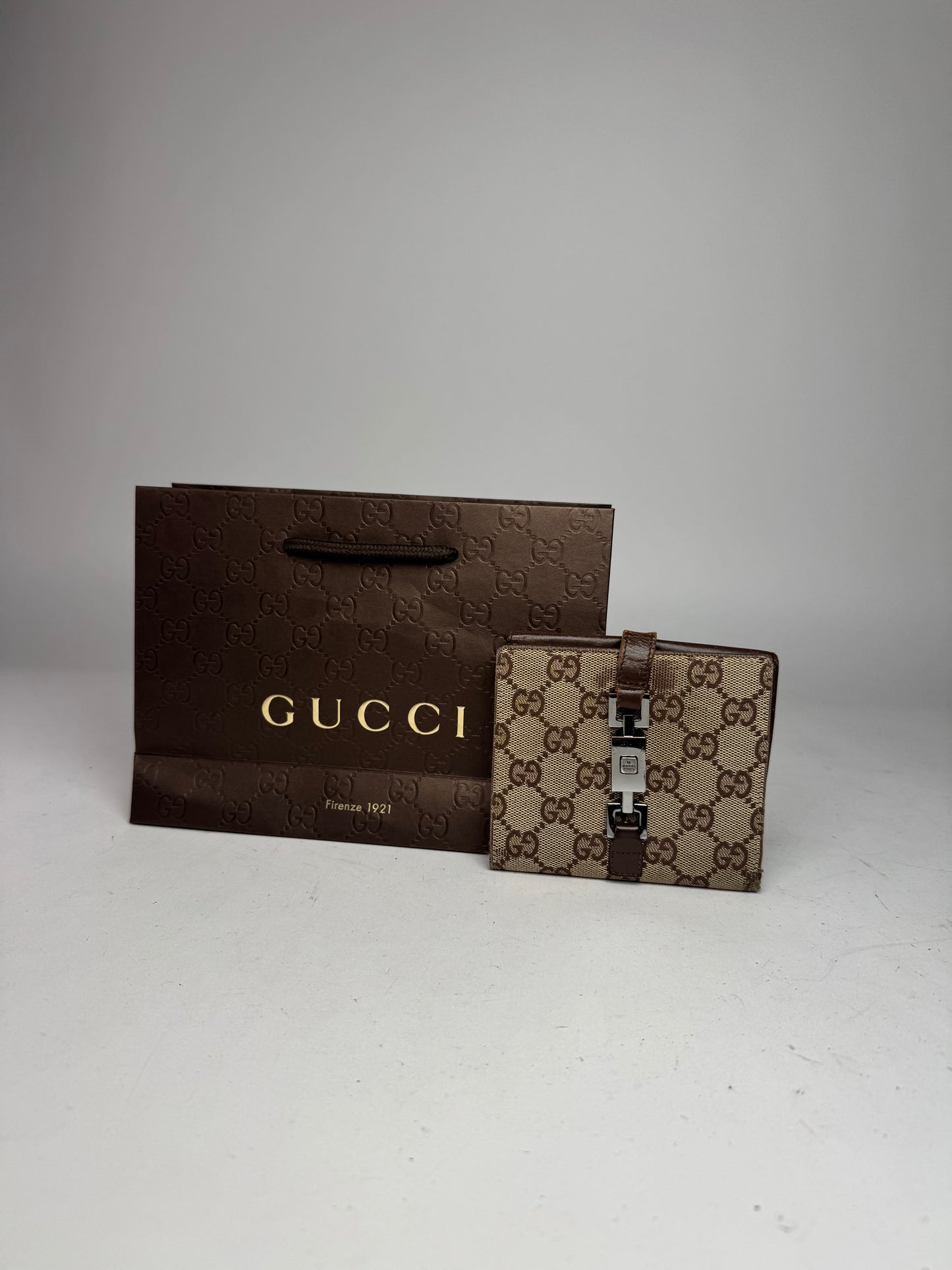 Vintage Gucci Jackie Line Monogram Leather Wallet beige brown
