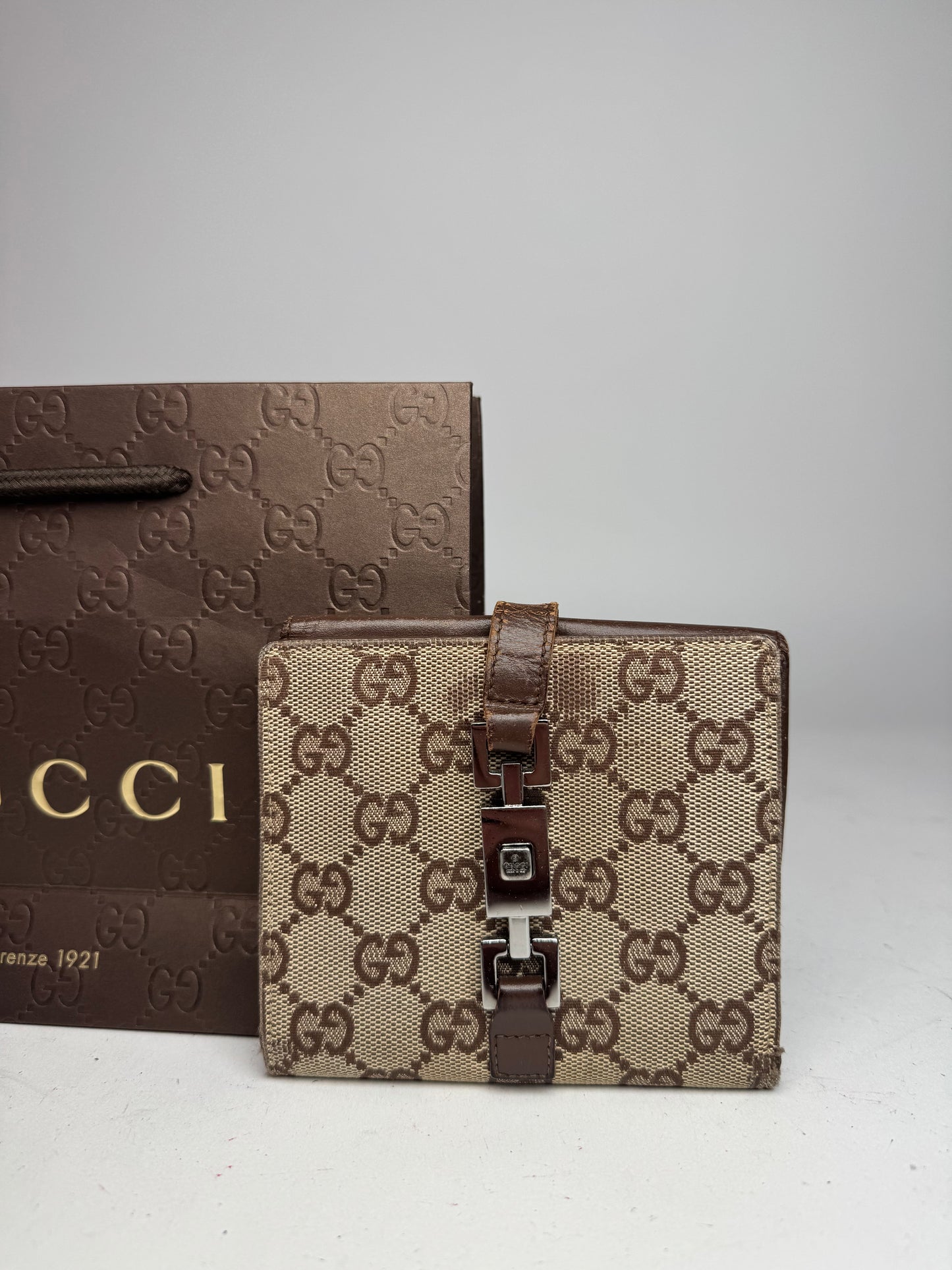 Vintage Gucci Jackie Line Monogram Leather Wallet beige brown