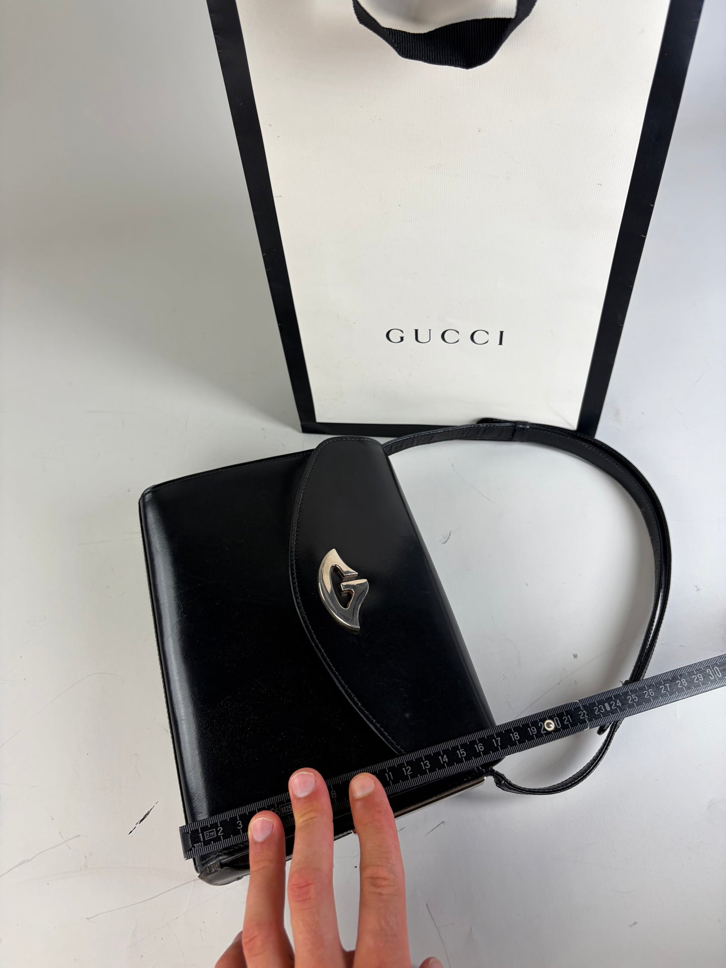 Vintage Gucci Leather Shoulder Bag Black Silver Clasp
