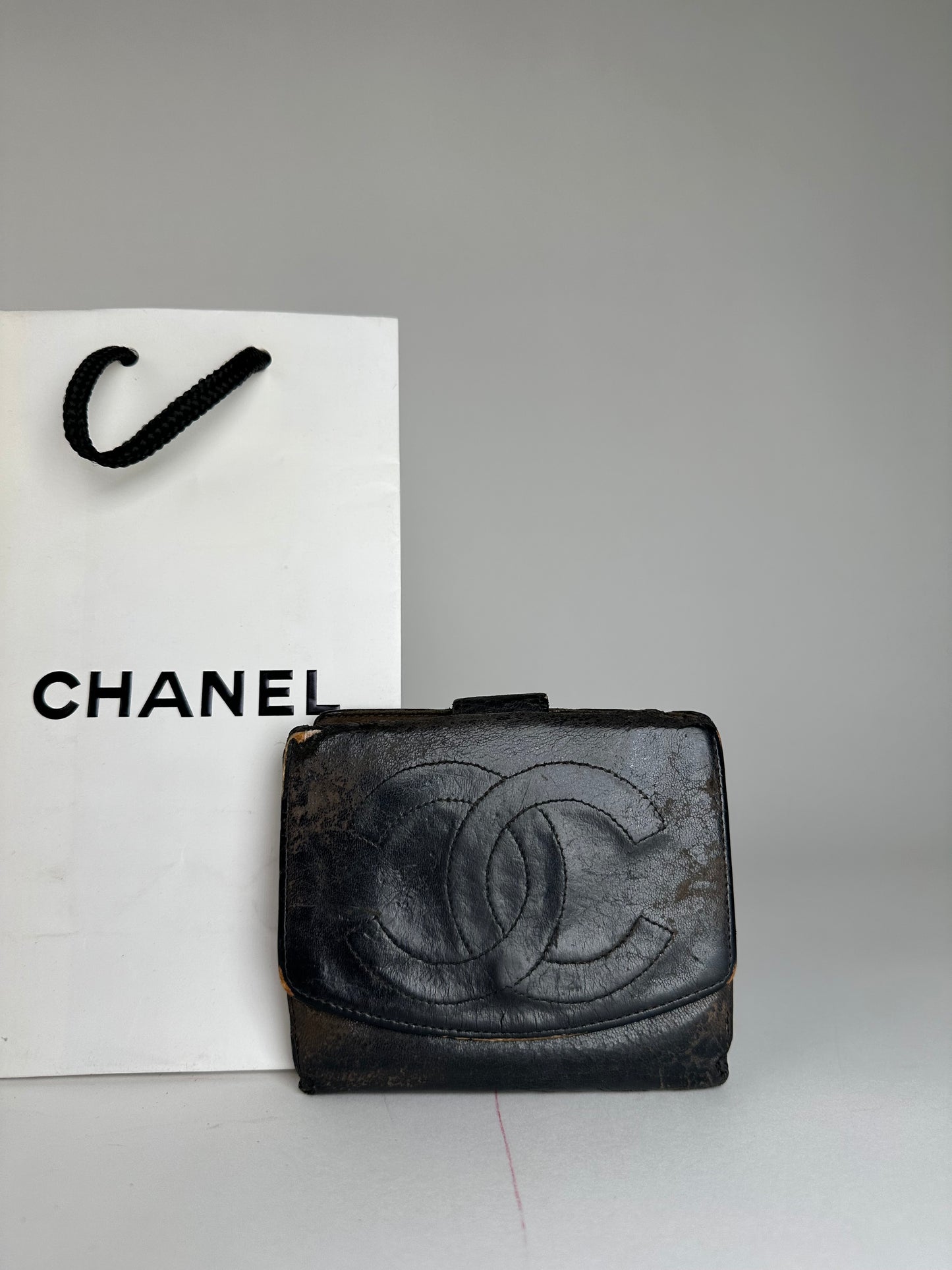 Vintage Chanel CC Leather Wallet Black
