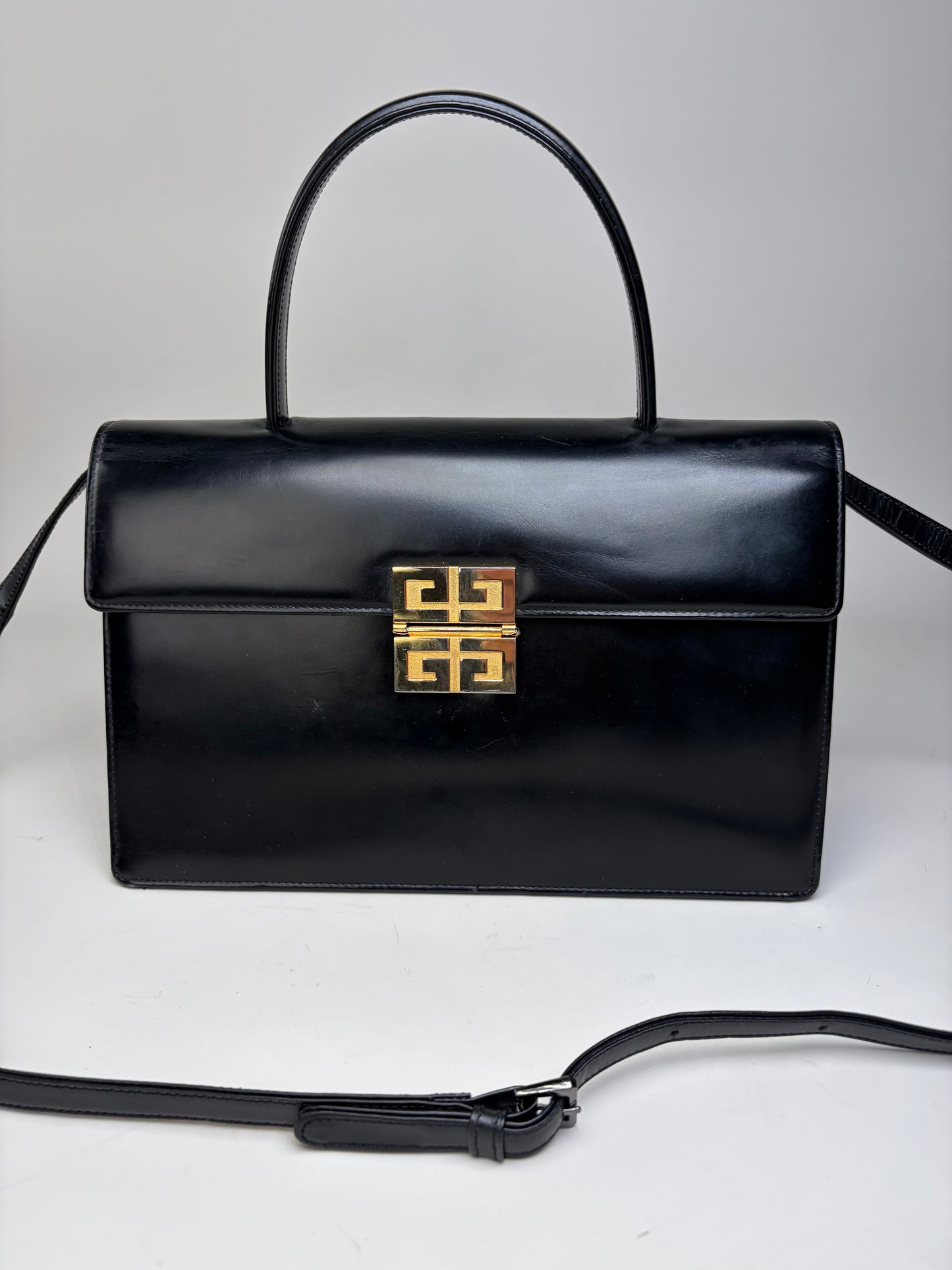 Vintage Givenchy G Logo Smooth Leather Bag Black Gold