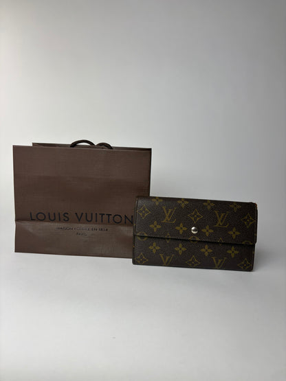 Vintage Louis Vuitton Monogram Canvas Sarah Wallet 2010 Brown