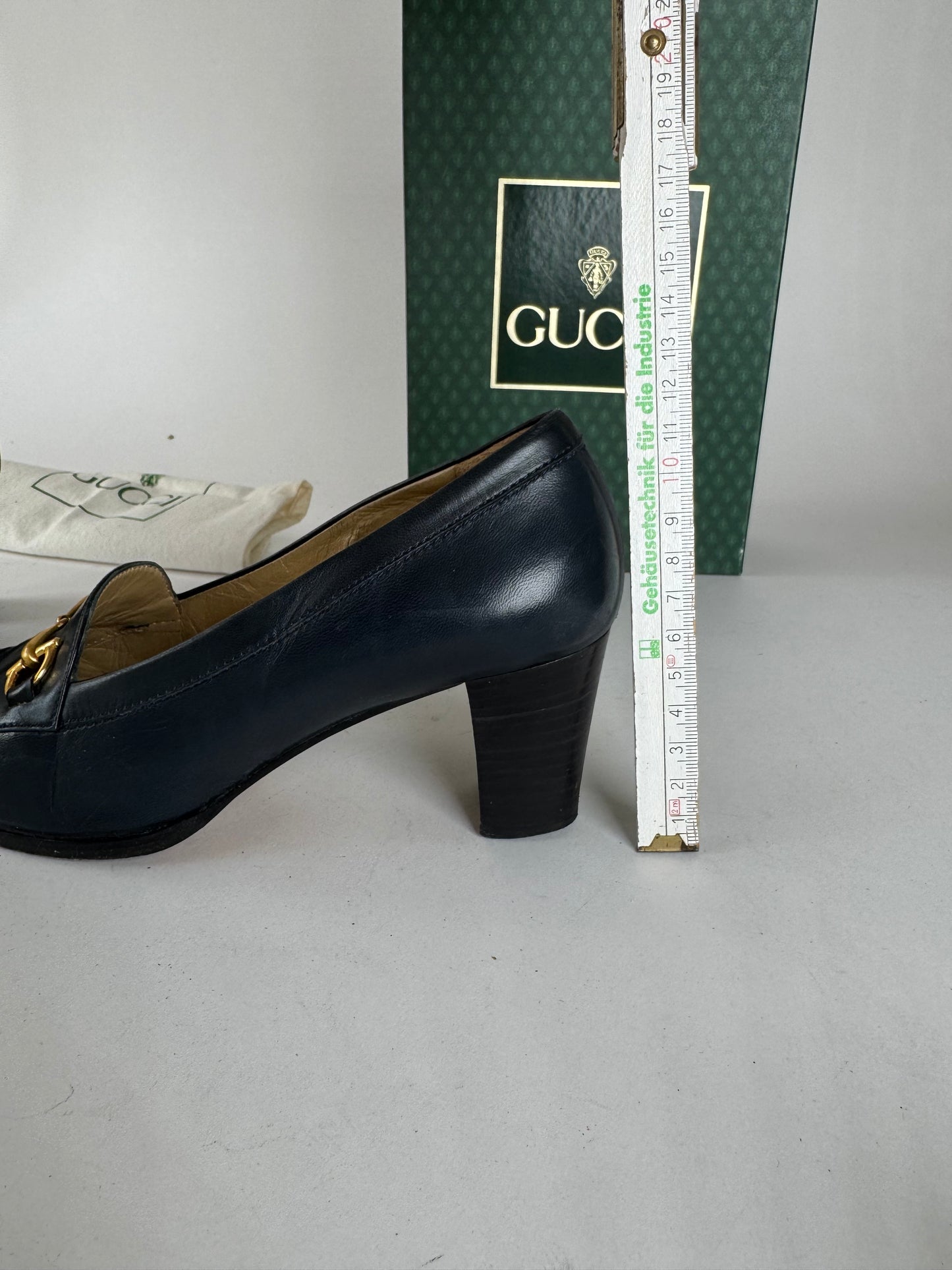 Vintage Gucci Horsebit Patent Leather Pumps 36,5