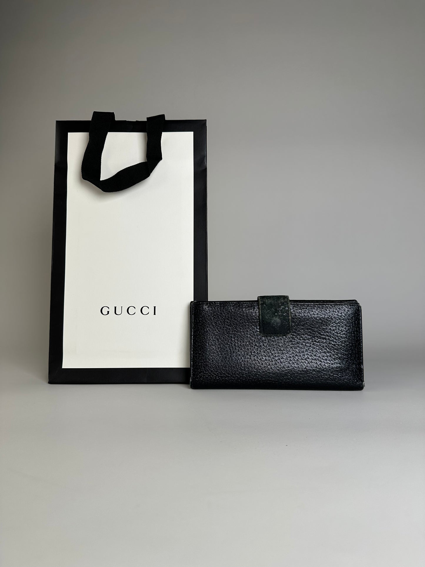 Vintage Gucci Textured Leather Wallet Black Silver