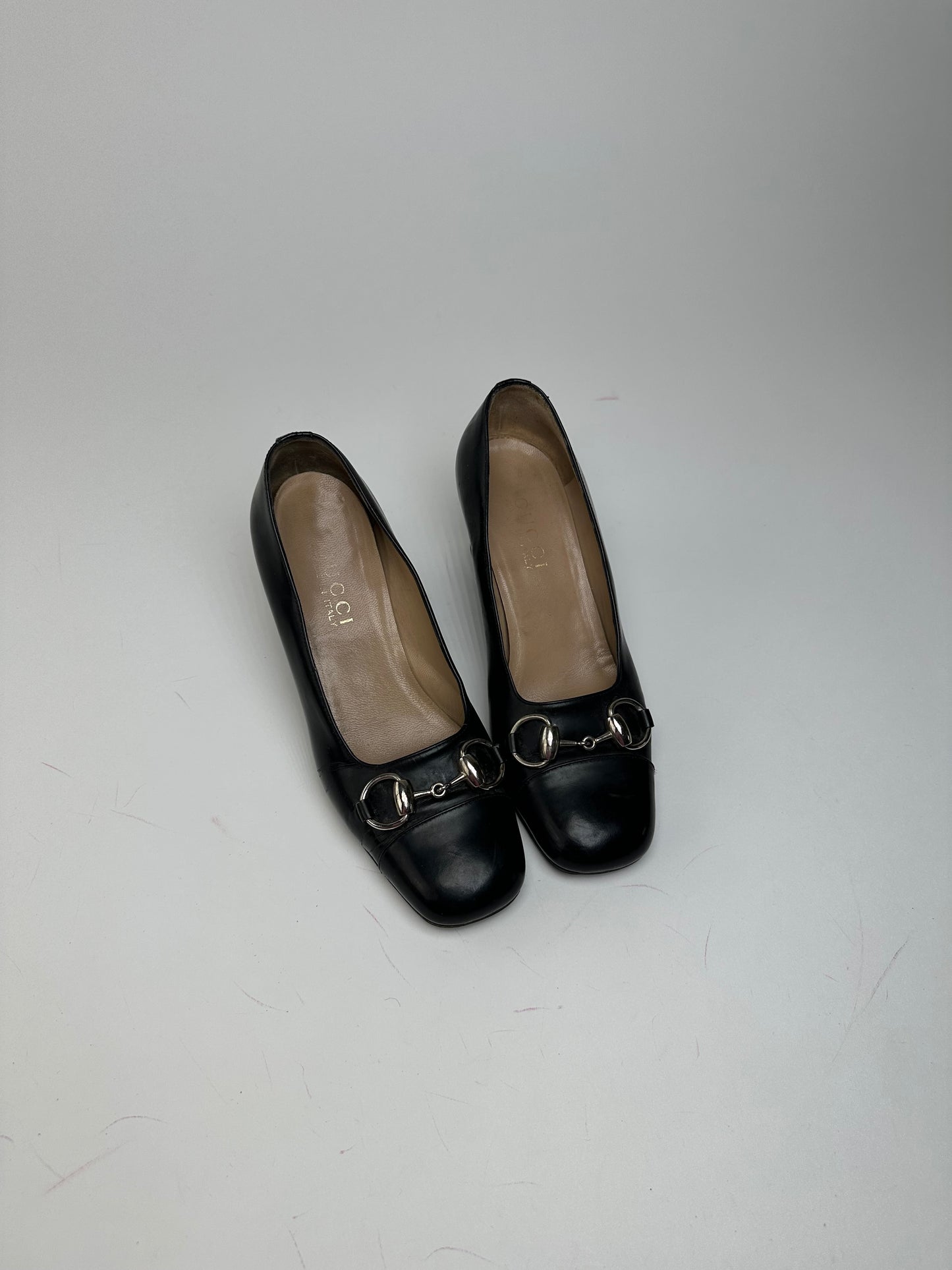 Vintage Gucci Patent Leather Horsebit Pumps EU35,5