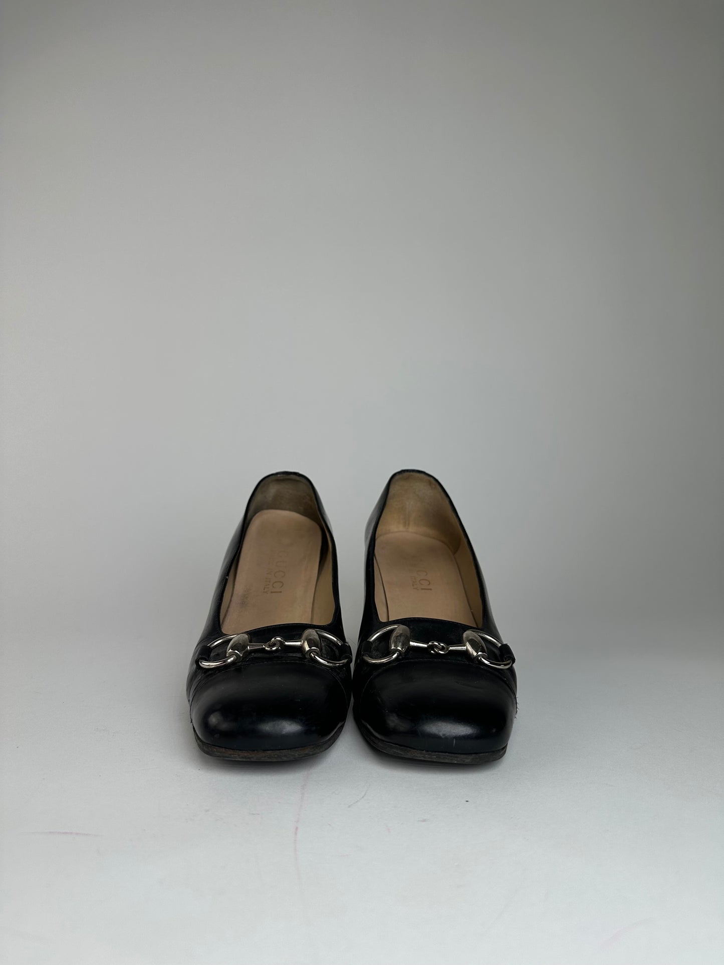 Vintage Gucci Patent Leather Horsebit Pumps EU35,5