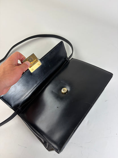 Vintage Givenchy G Logo Smooth Leather Bag Black Gold