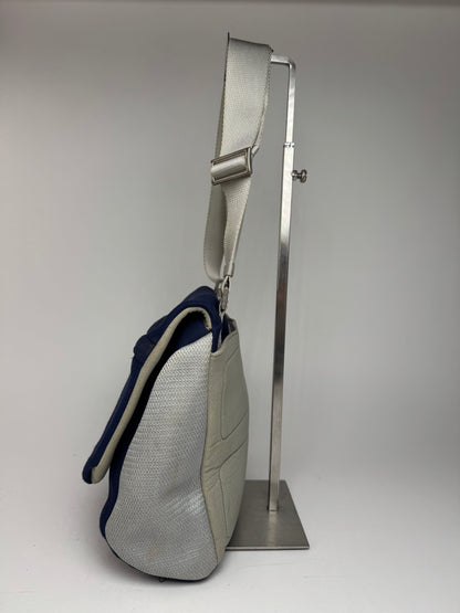 Sac de sport Prada vintage en néoprène