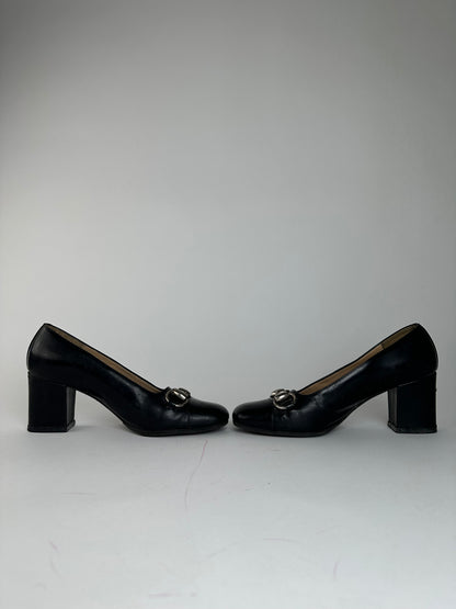 Vintage Gucci Patent Leather Horsebit Pumps EU35,5