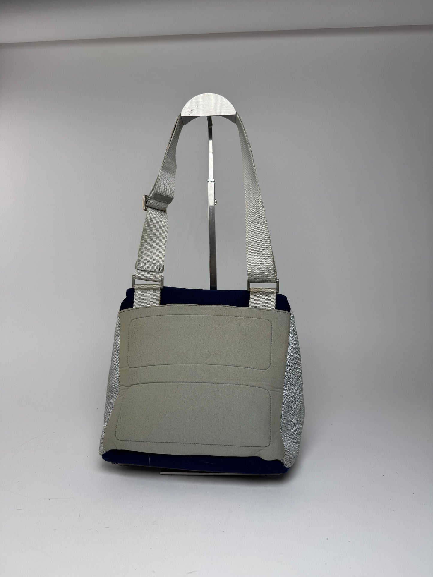 Sac de sport Prada vintage en néoprène