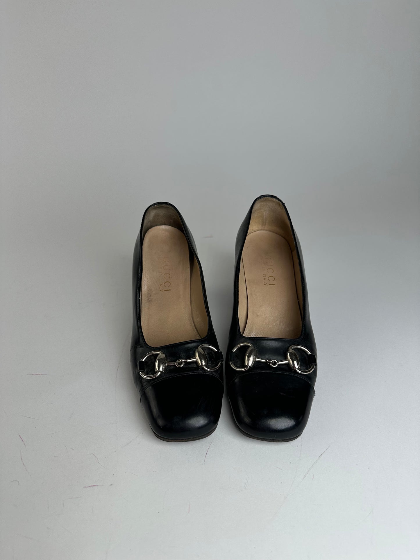 Vintage Gucci Patent Leather Horsebit Pumps EU35,5
