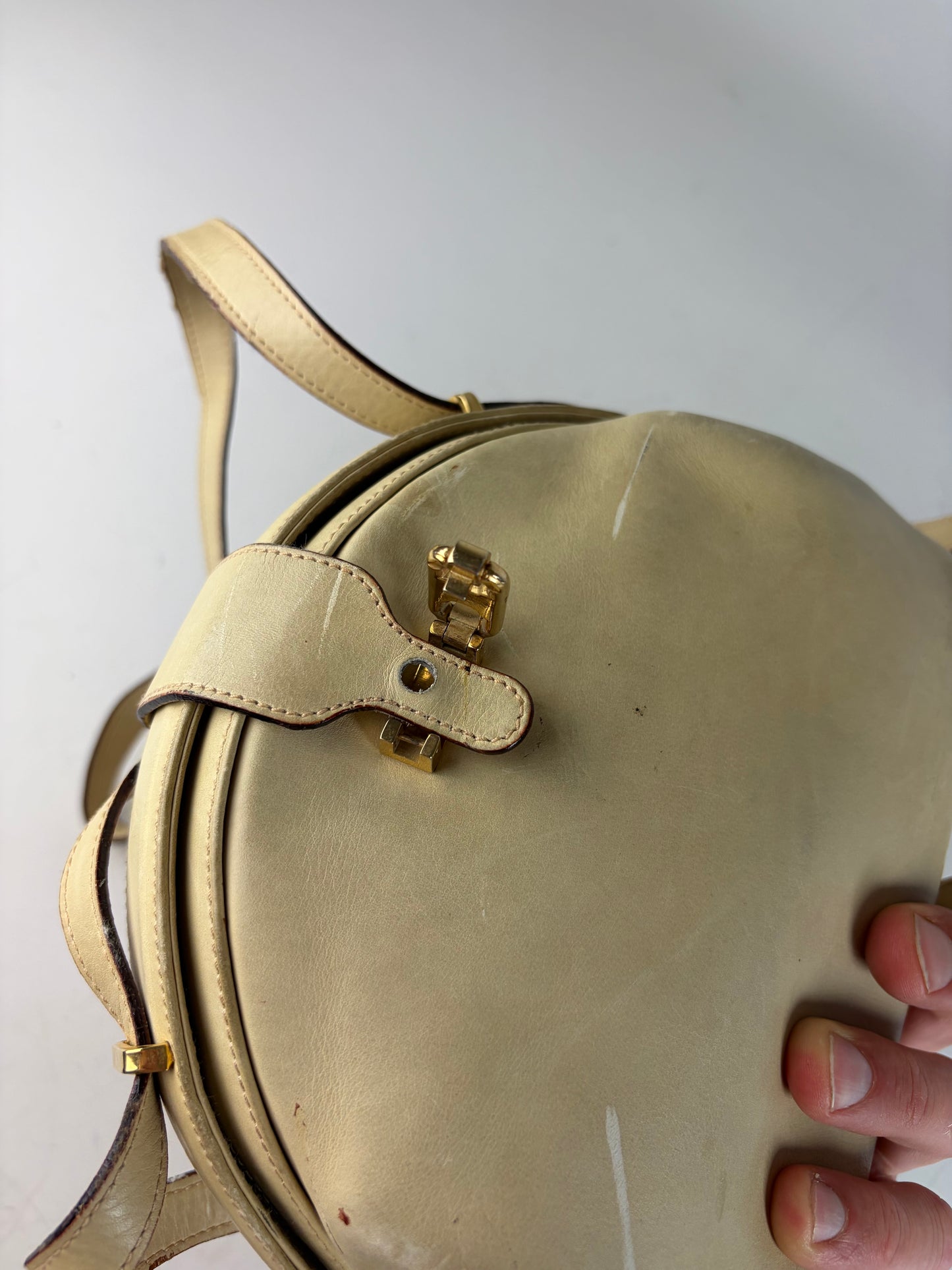 Vintage Celine Leather Shoulder Bag Cream Gold-Tone Turn-Lock