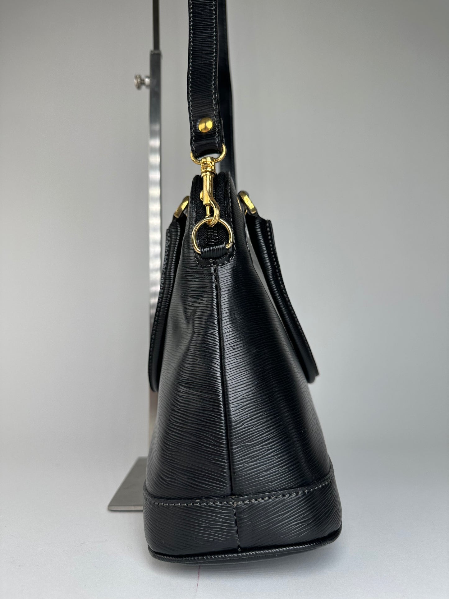 Vintage Courreges 2Way Riffeled Leather Handbag Black