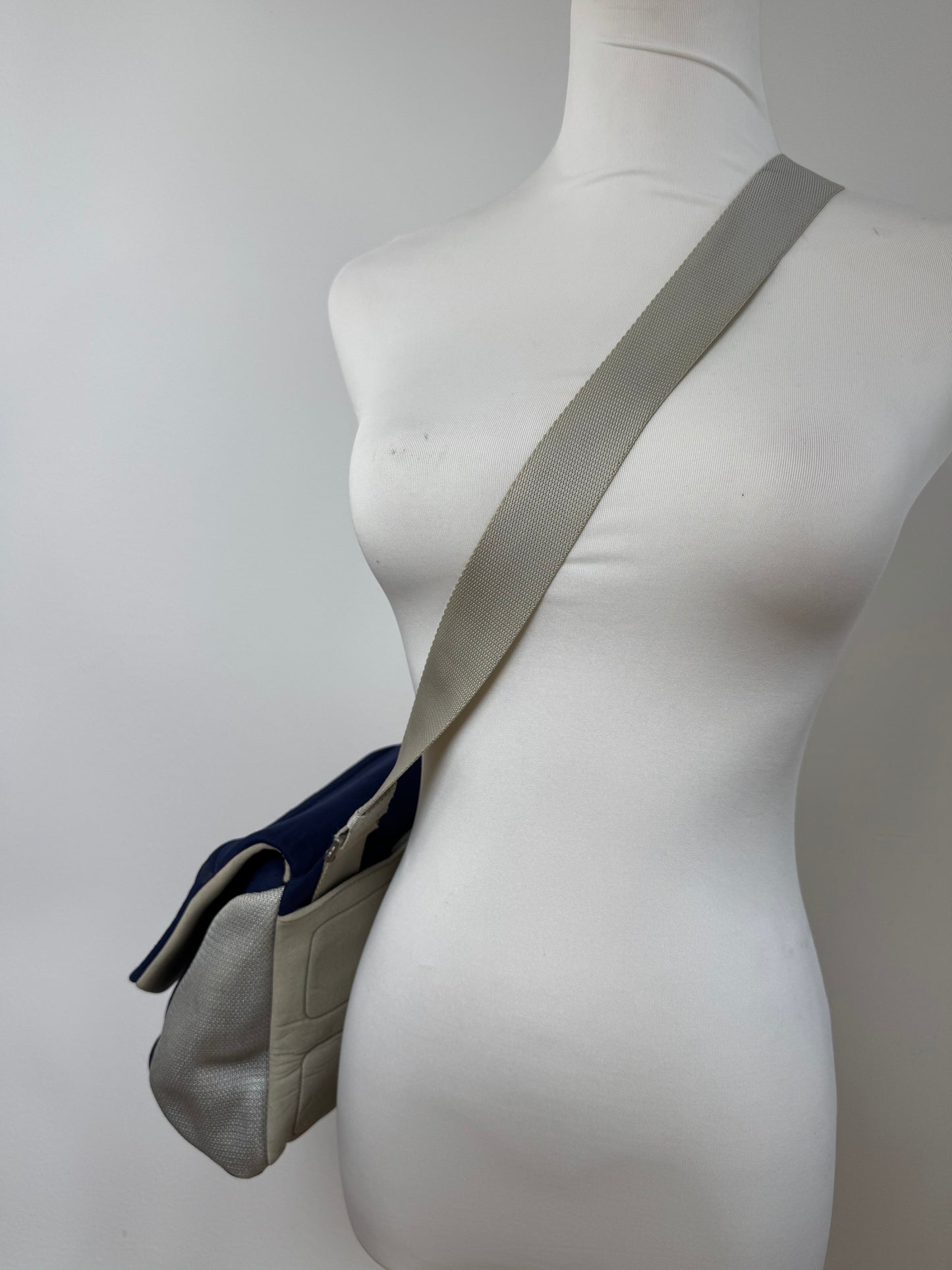 Sac de sport Prada vintage en néoprène