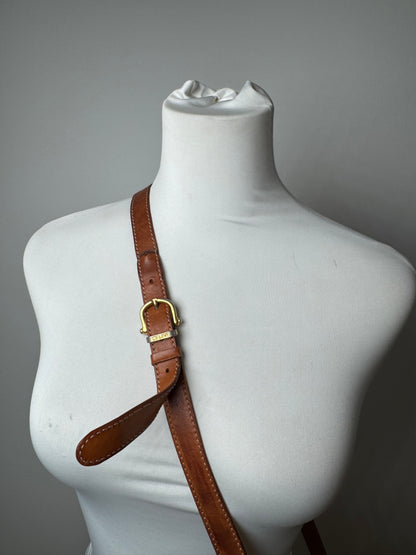 Sac bandoulière vintage Céline Triomphe Monogram beige vert marron