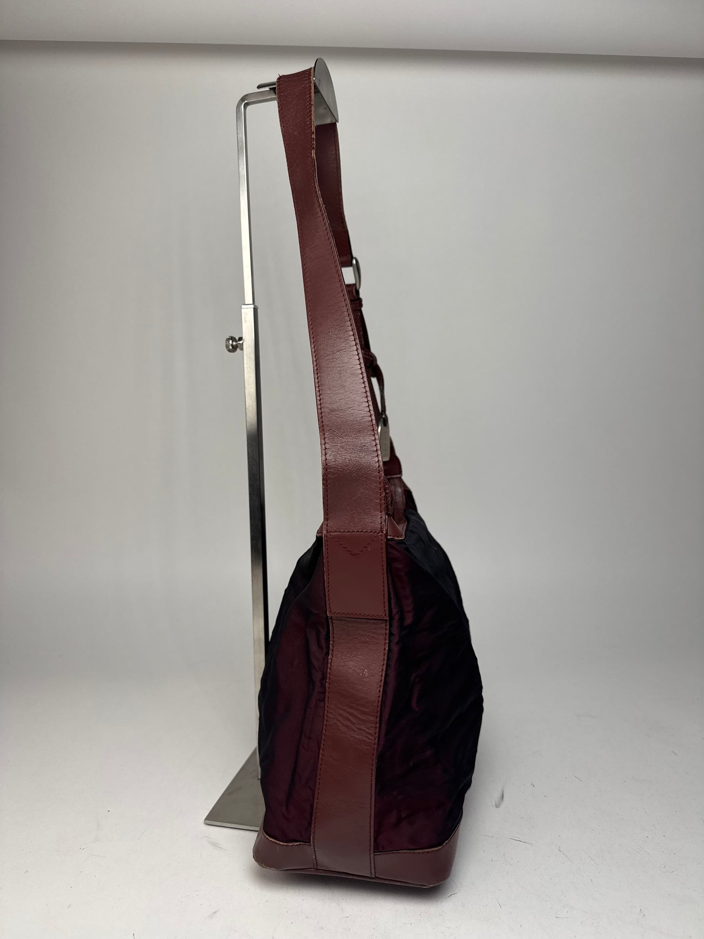 Vintage Gucci Nylon Leather bag purple