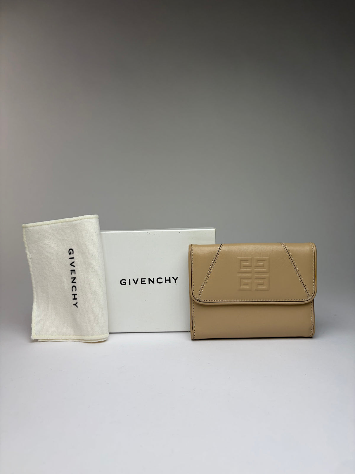 Vintage Givenchy Leather Bifold Wallet Beige Silver