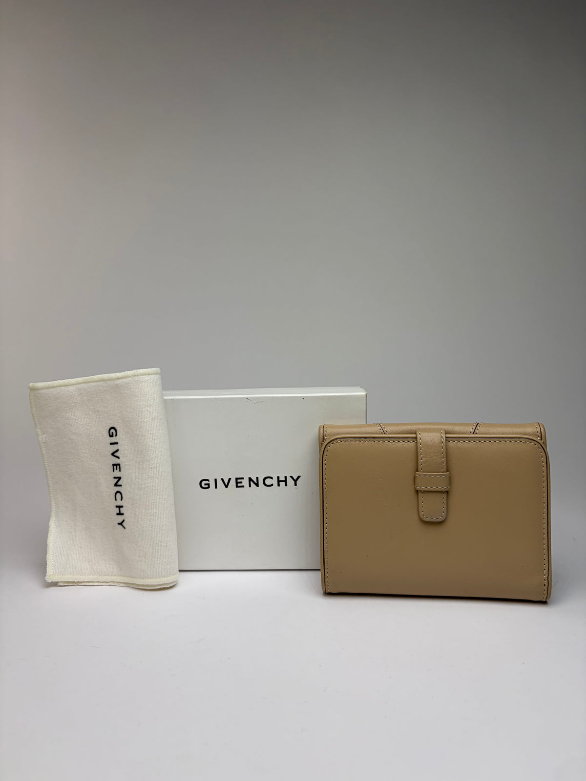 Vintage Givenchy Leather Bifold Wallet Beige Silver