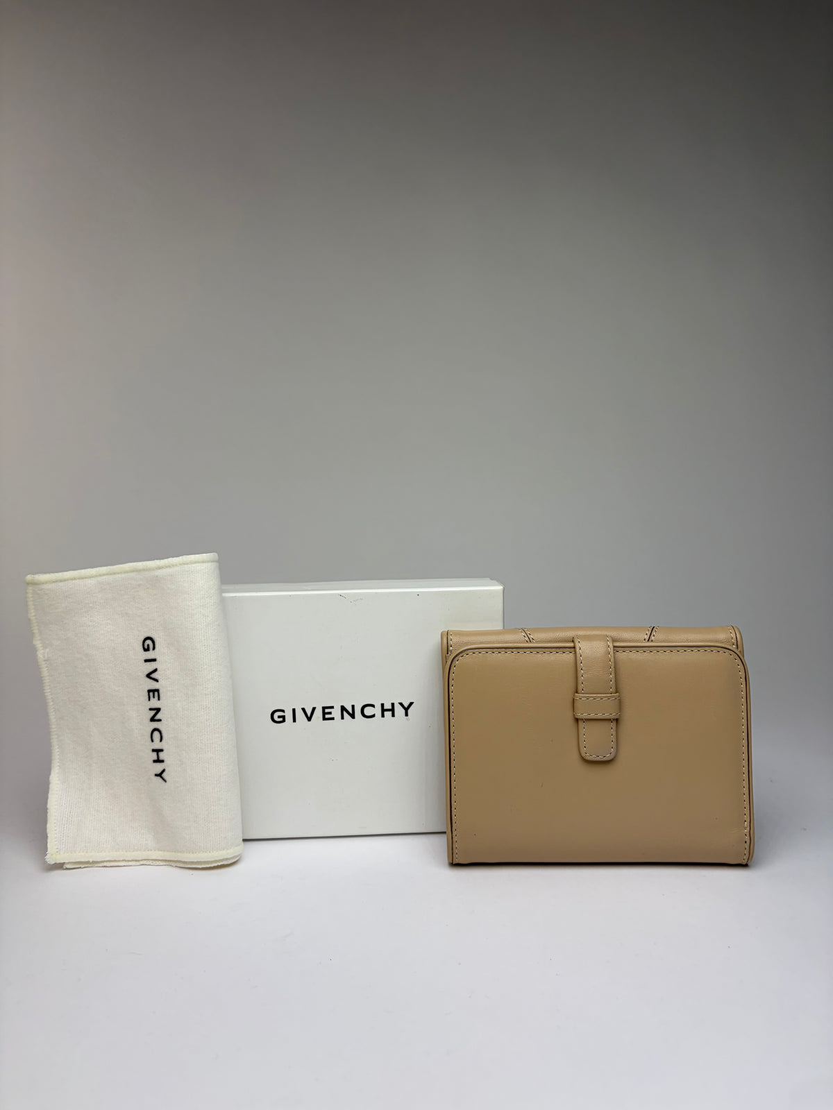 Vintage Givenchy Leather Bifold Wallet Beige Silver