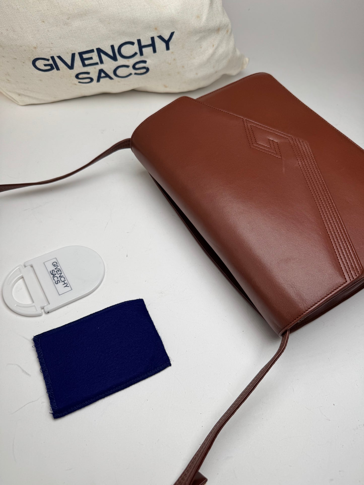 Vintage Givenchy 4G Leather bag brown